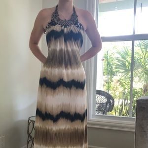 Maxi print dress with wooden bead details!